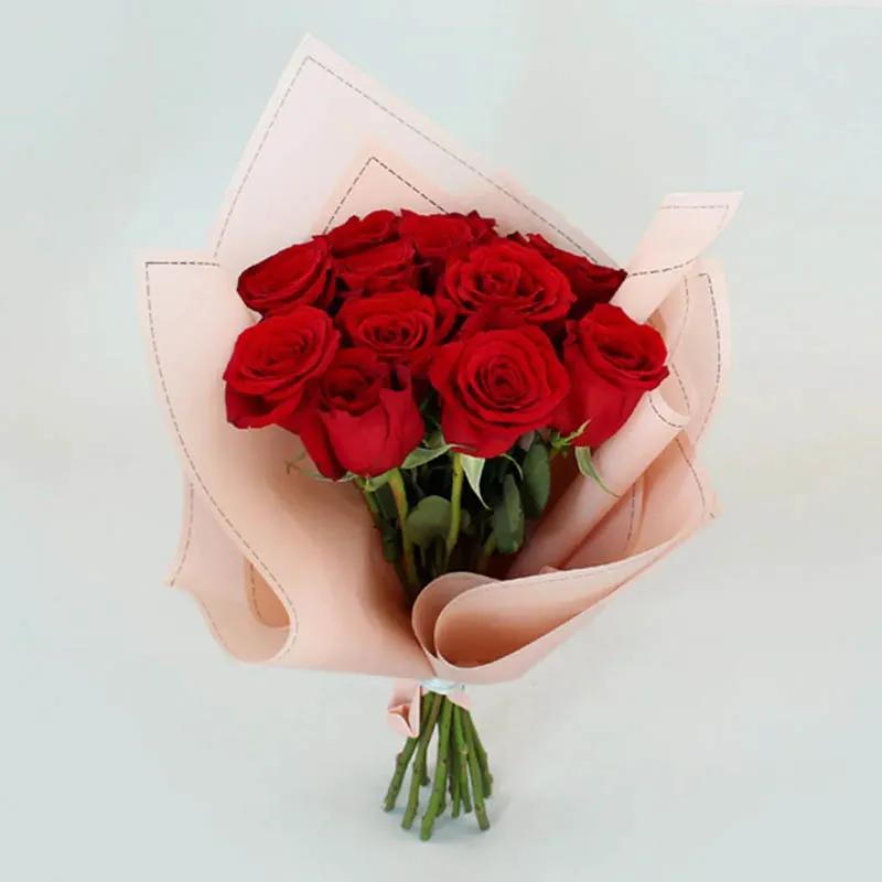 Affectionate 11 Red Roses Bunch