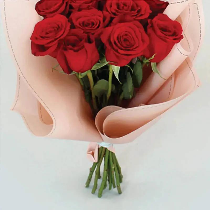 Affectionate 11 Red Roses Bunch