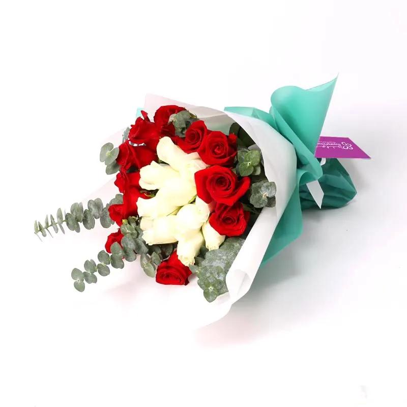 Classic Love 21 Roses Bouquet